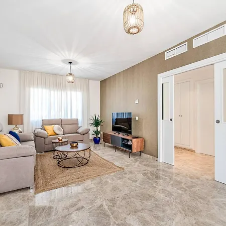 New Cozy Three Bedrooms Duplex In Naranjos