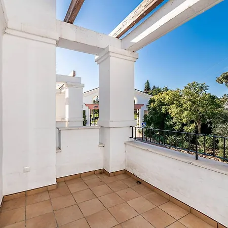New Cozy Three Bedrooms Duplex In Naranjos マルベーリャ