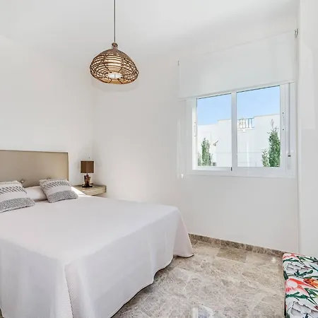 New Cozy Three Bedrooms Duplex In Naranjos Appartamento *