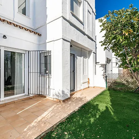 New Cozy Three Bedrooms Duplex In Naranjos 別荘 マルベーリャ